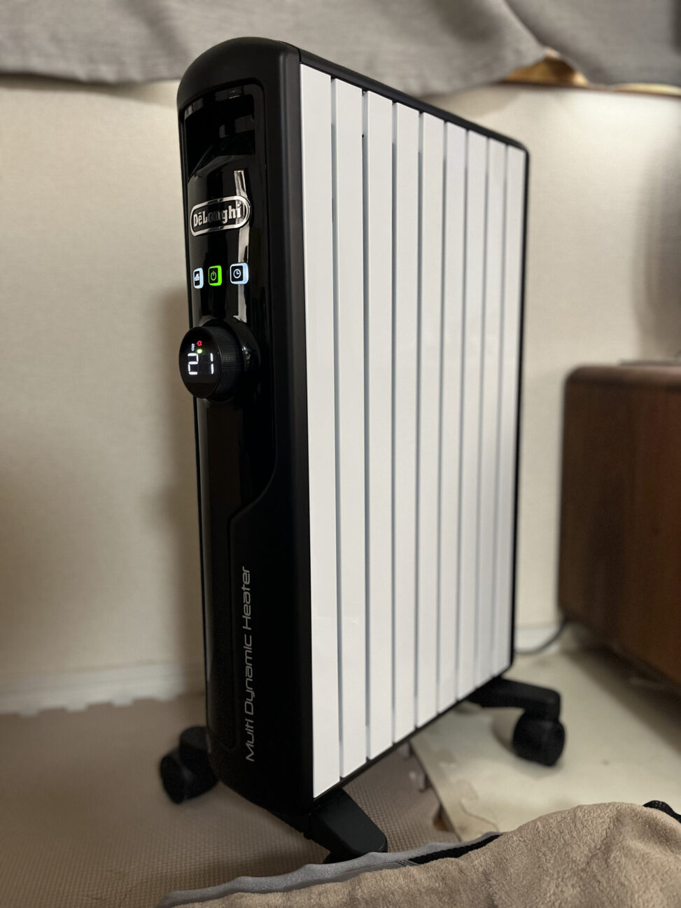 【2年経過レビュー】デロンギのオイルレスヒーターは、子育て家庭に必須！